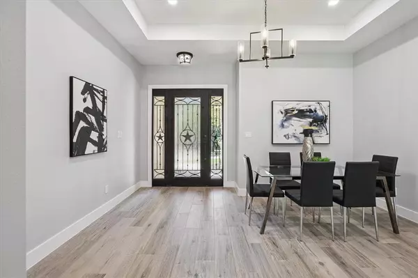 Arlington, TX 76012,707 Ross Trail