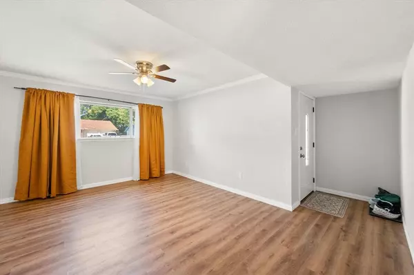 Ennis, TX 75119,2402 Woodlawn Drive