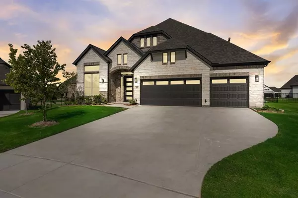 308 Big Antler Court, Heath, TX 75032