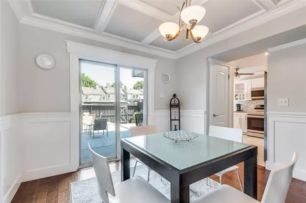 Dallas, TX 75230,7609 Riverbrook Drive #11