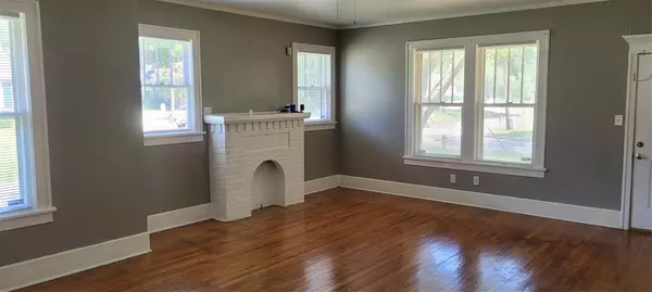 Shreveport, LA 71105,902 Anniston Avenue