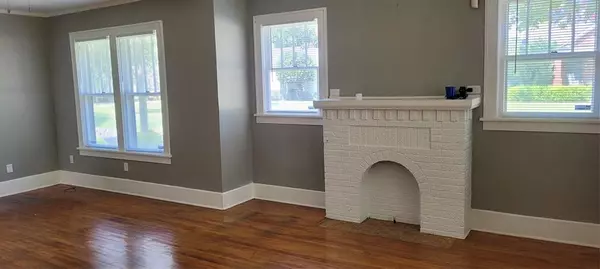 Shreveport, LA 71105,902 Anniston Avenue