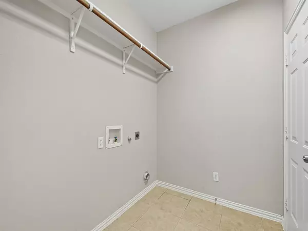 Little Elm, TX 75068,1401 Canary Drive