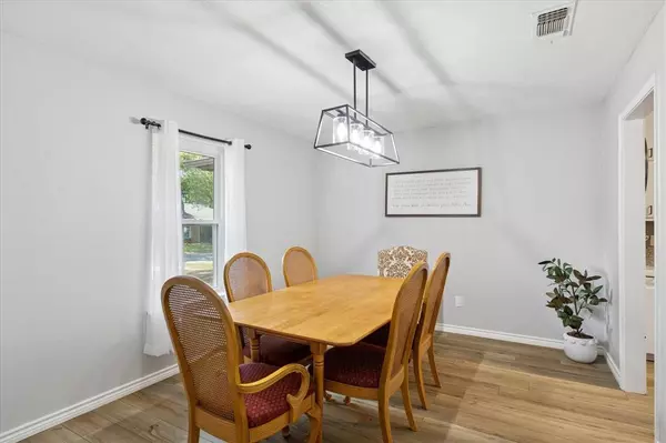 North Richland Hills, TX 76182,7404 Forrest Lane