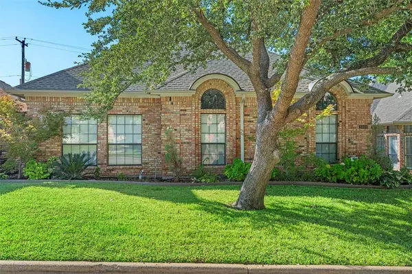 2308 Wild Turkey Trail, Arlington, TX 76016