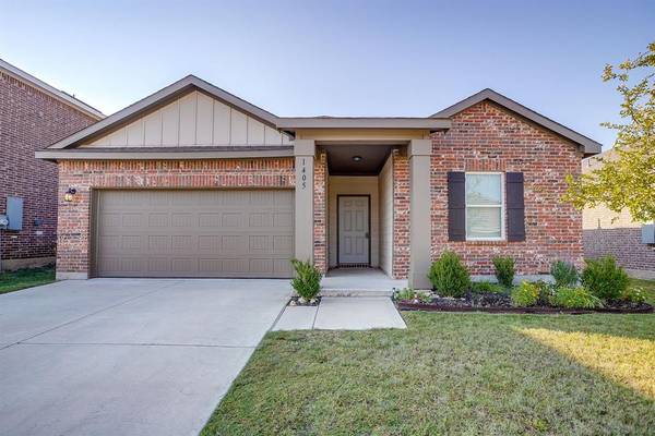 1405 Gentle Creek Lane, Fort Worth, TX 76052