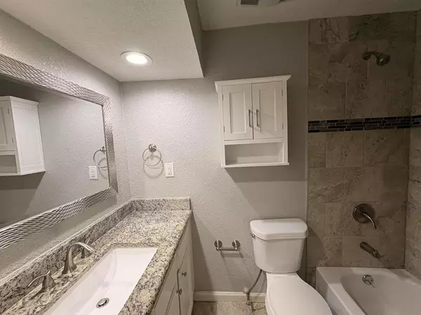 Plano, TX 75075,1400 Meadowcrest Drive