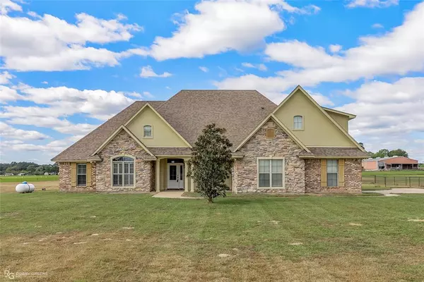 12120 Amanda Lane, Keithville, LA 71047