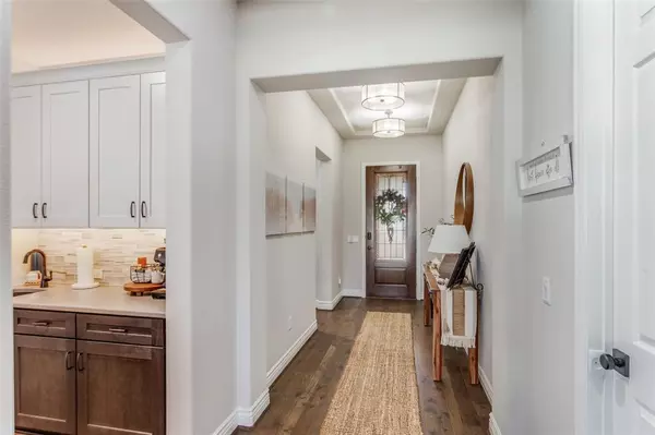 Denton, TX 76207,9900 Silver Rock Way