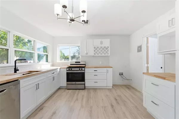 Haltom City, TX 76117,3229 Meadow Oaks Drive