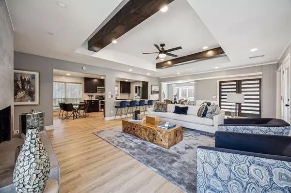 Plano, TX 75075,2833 Meadowbrook Drive