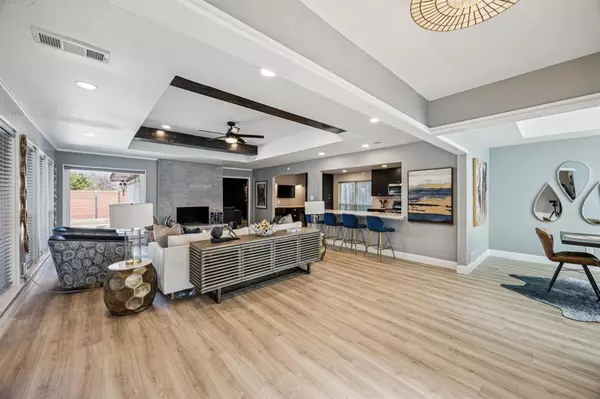 Plano, TX 75075,2833 Meadowbrook Drive