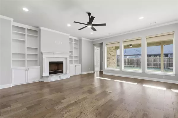 Burleson, TX 76028,287 Paluxy Street