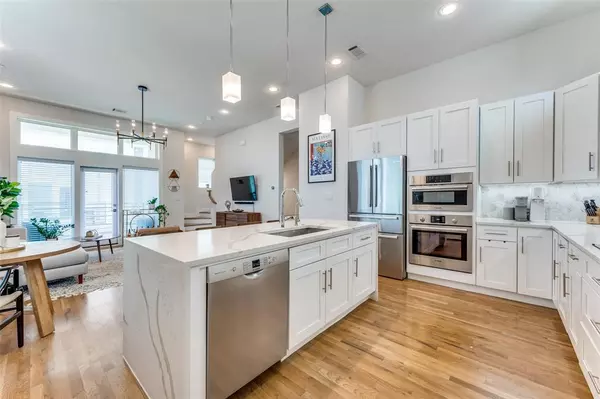 Dallas, TX 75204,1719 Caddo Street #101