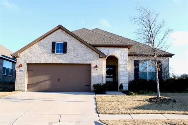 1557 Sidewinder Trail, Weatherford, TX 76087