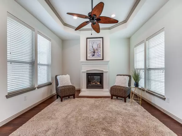 Keller, TX 76248,281 Tulip Way