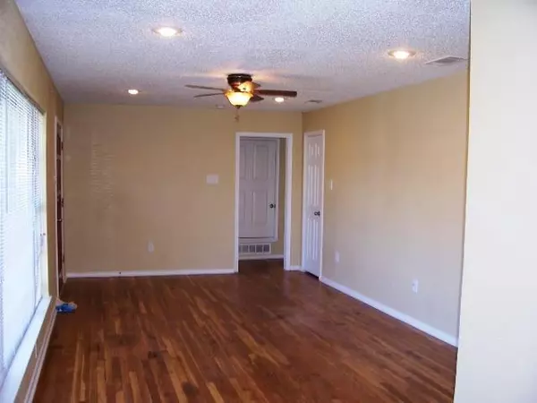 Irving, TX 75061,2321 Piedmont Street