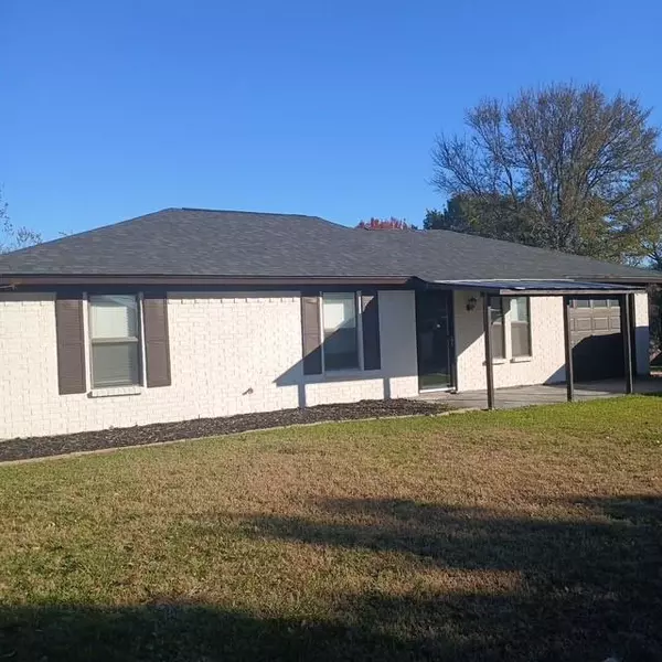 Burleson, TX 76028,441 White Oak Lane