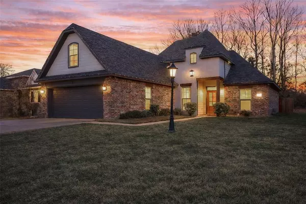 Stonewall, LA 71078,619 Lessie Drive