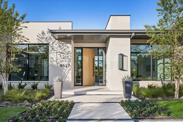 Dallas, TX 75229,4527 N Lindhurst Avenue