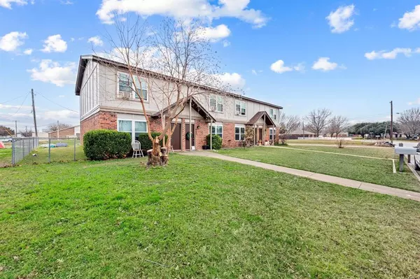 Burleson, TX 76028,449 Thomas Street