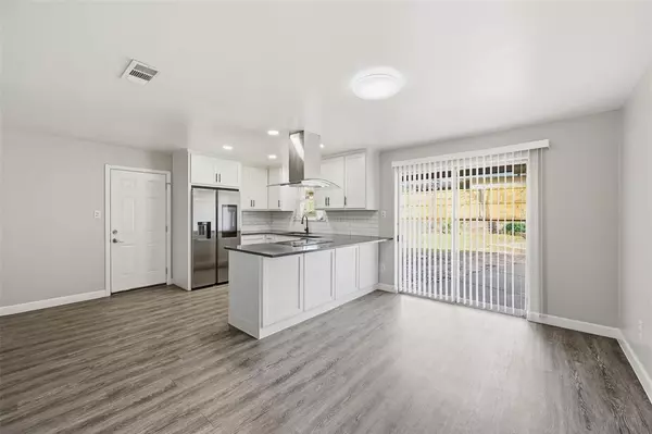 Irving, TX 75060,2209 Normandy Drive