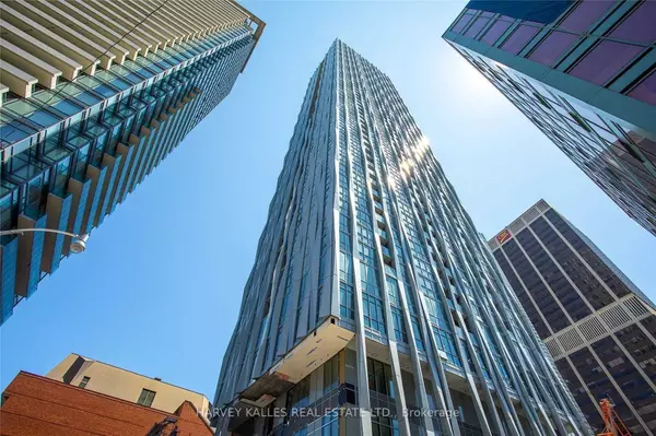 Toronto C02, ON M4W 1L1,1 Yorkville AVE #2705