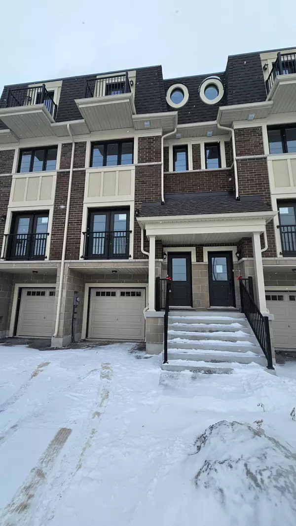 75 Marret LN, Clarington, ON L1B 1J2