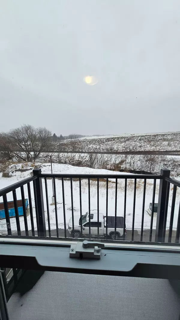 Clarington, ON L1B 1J2,75 Marret LN