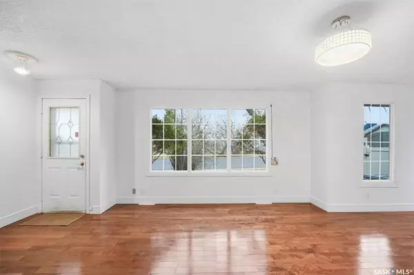 Saskatoon, SK S7L 3R4,1424 Faulkner CRESCENT