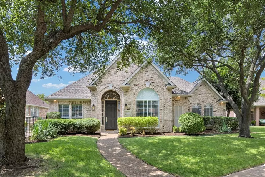 5687 Southern Hills Drive, Frisco, TX 75034