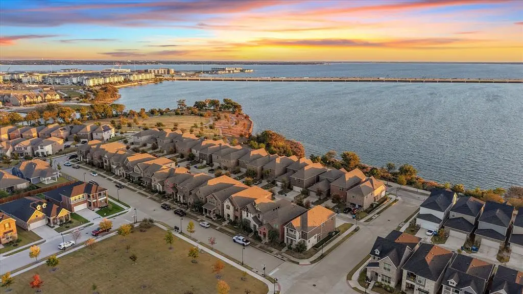 7424 Palisades Drive, Rowlett, TX 75088