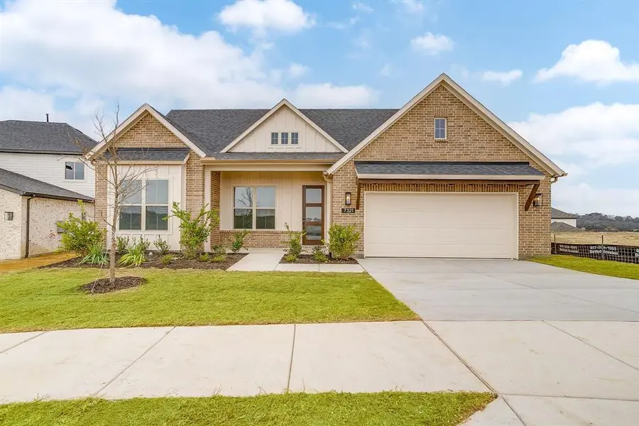 7321 Saker Street, Fort Worth, TX 76179