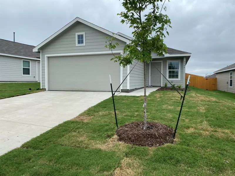 2504 Coronado Way, Crandall, TX 75114