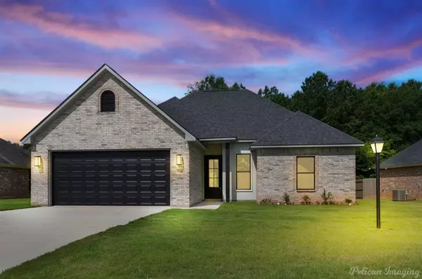 Greenwood, LA 71033,8142 MYRTLEWOOD Drive