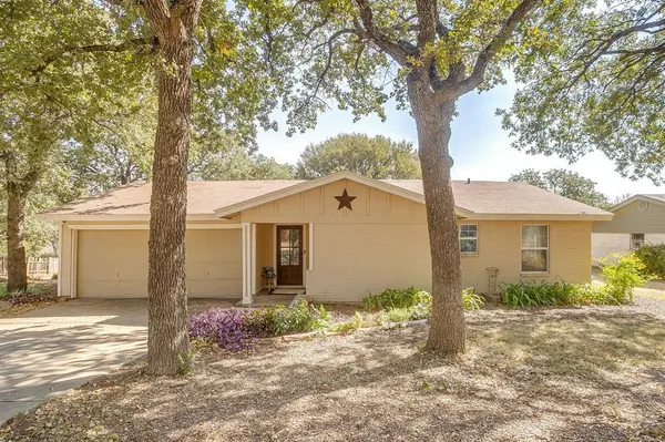 North Richland Hills, TX 76182,7036 Crabtree Lane