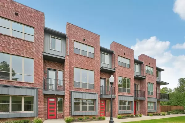 Farmers Branch, TX 75234,13351 Goodland Street #202