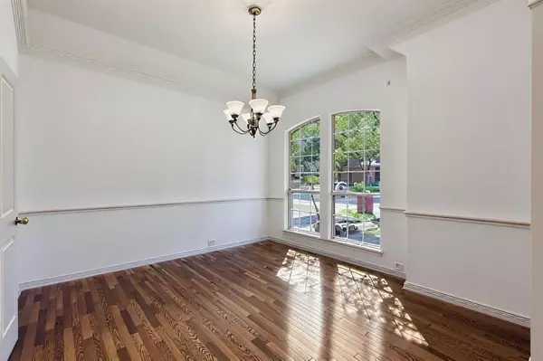 Dallas, TX 75228,2219 Pecan Grove Court