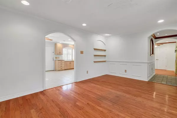 Dallas, TX 75228,1832 Wonderlight Lane