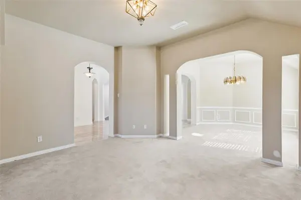 Desoto, TX 75115,600 Quick Silver Drive