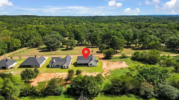 Jacksonville, TX 75766,274 County Road 4119