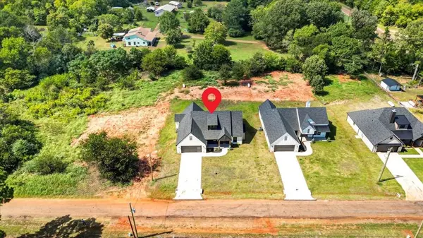 Jacksonville, TX 75766,274 County Road 4119