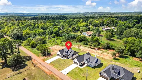 Jacksonville, TX 75766,274 County Road 4119