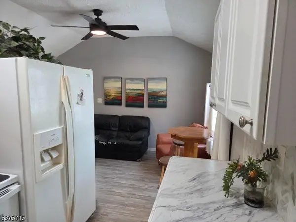 Hopatcong Boro, NJ 07843,38 Geneva Trl