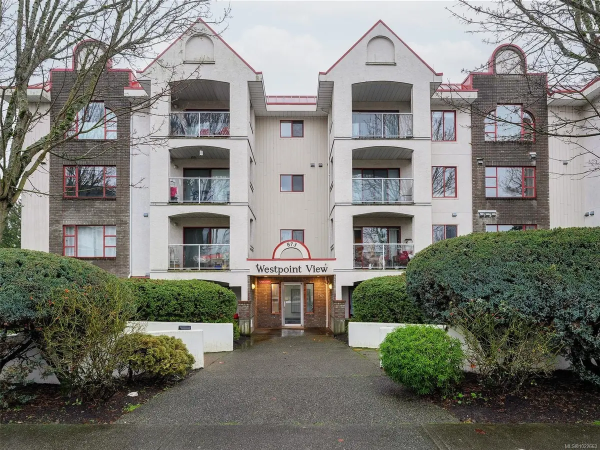 Esquimalt, BC V9A 3M5,873 Esquimalt Rd #106