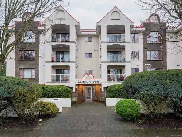 873 Esquimalt Rd #106, Esquimalt, BC V9A 3M5