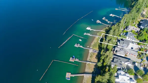 Lake Cowichan, BC V0R 2G0,7364 Lakefront Dr