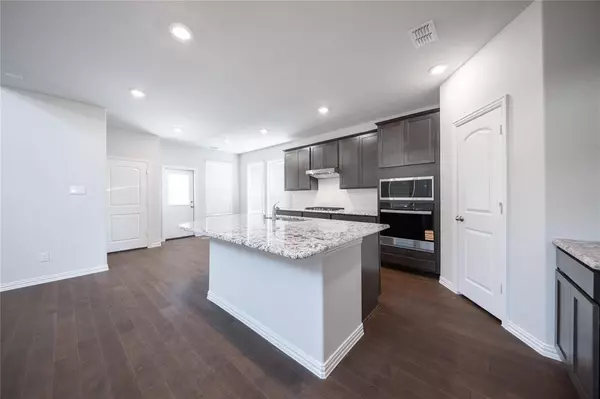 Justin, TX 76247,1441 Lady Bird Road