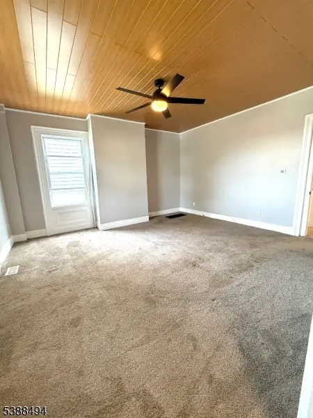 Somerville Boro, NJ 08876,147 S Bridge St