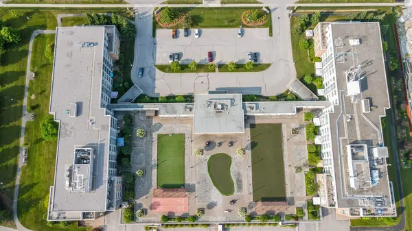 90 Dean AVE #101, Barrie, ON L4N 0M3